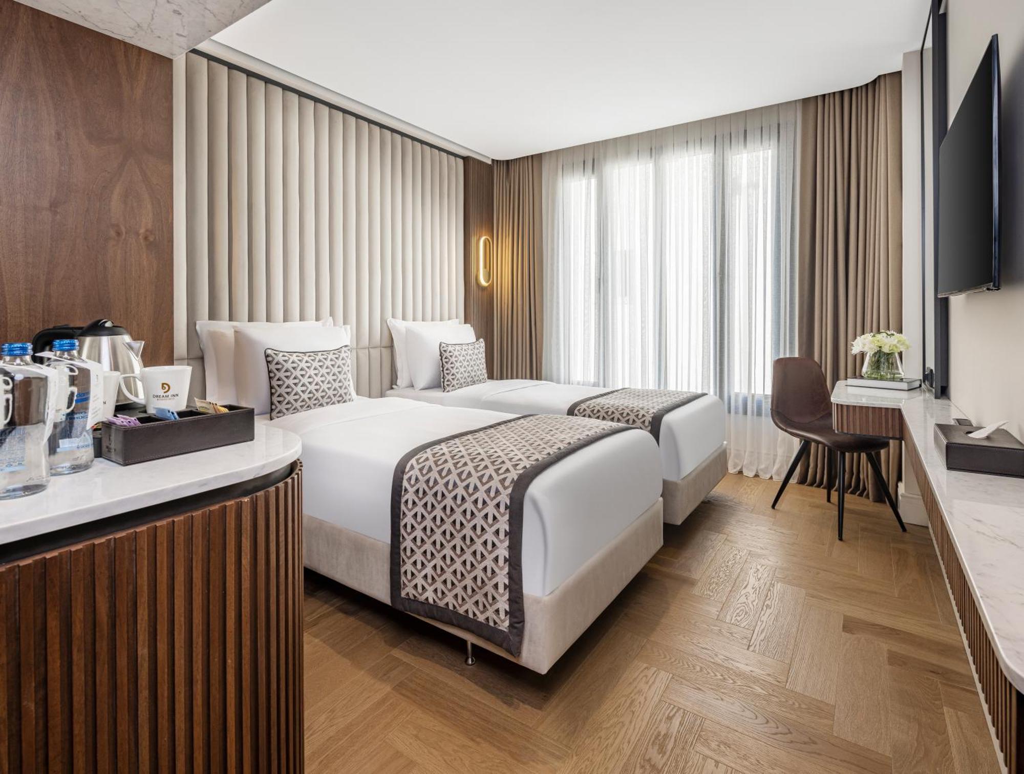 Dream Inn Karakoey Bosphorus Istanbul Exterior photo